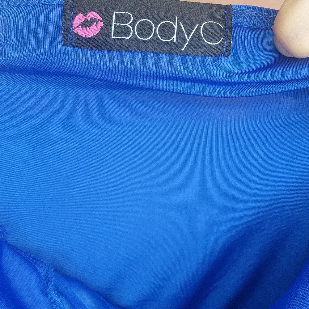 Body C Blue Ruffle Halter Top With Brooch Detail Size Medium - Picture 8 of 8